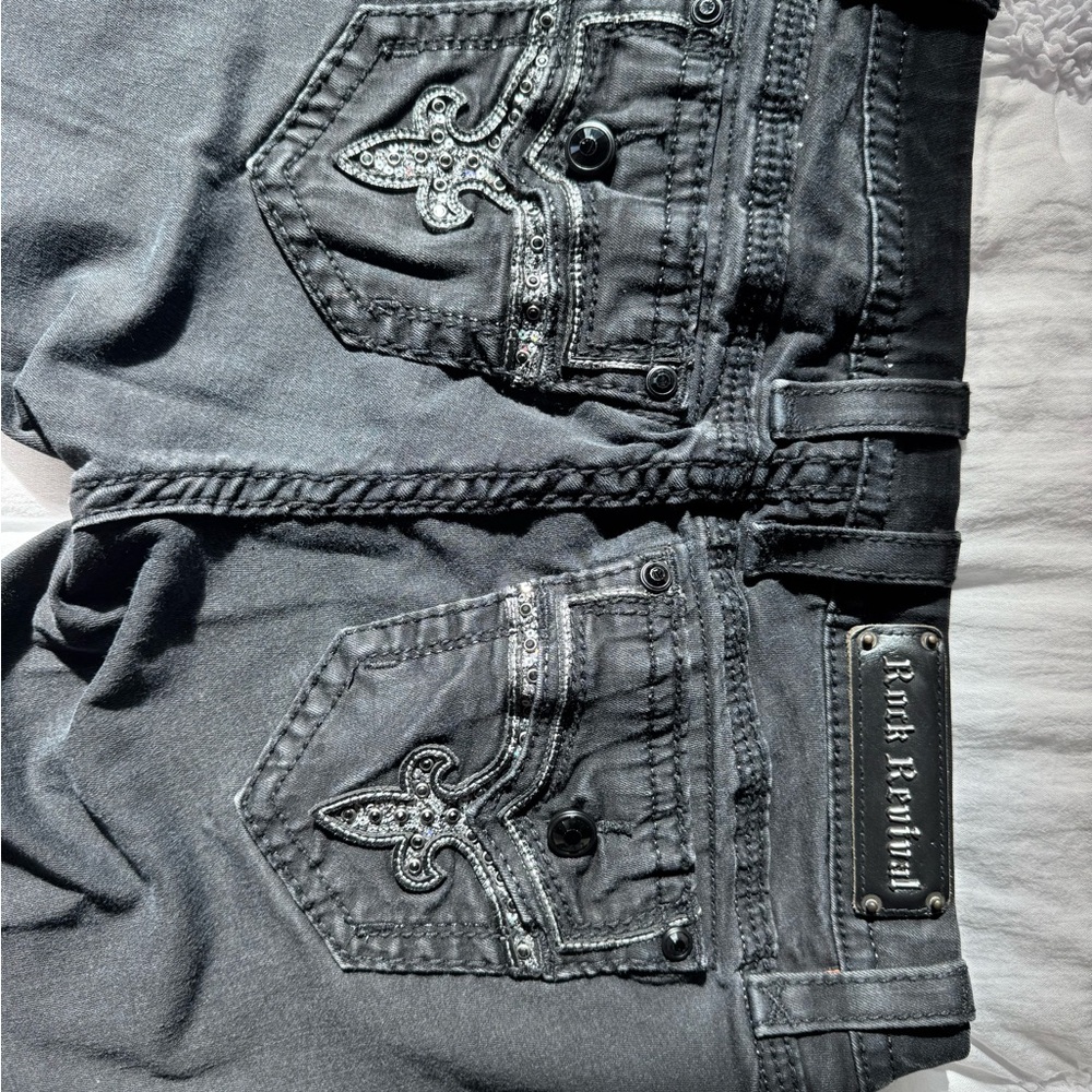 Rock and Revival “Betty” Skinny jeans in black size 28